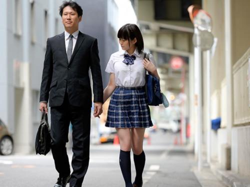 完全にアウトなエロ教師は生徒が巨乳だからってラブホへ連れ込んでパコパコ中出しSEX！ｗ