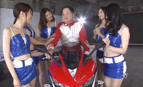 孕ませピットイン！レースクイーンとハーレムＳ〇Ｘ！