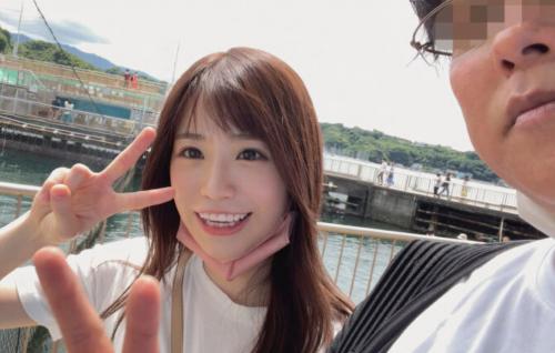 完全ストライクでタイプな美少女と1泊2日の温泉デート！ニコニコ顔でち〇ぽを責めてくる痴女っぷりも最高！