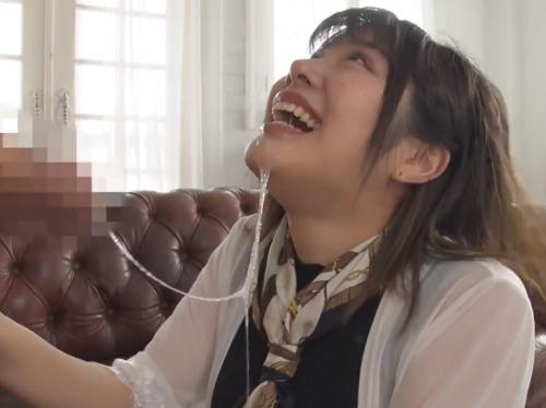 １００％天然変態汁ｗイラマ責めでゲボイキを繰り返す敏感娘！