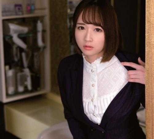 会社で憧れの美人な先輩と飲んでたら終電が無くなってしまい近くのラブホでねっとりベロチューｗ