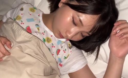ミニ系美少女を家庭内盗撮ｗおくすり飲ませて好き放題！