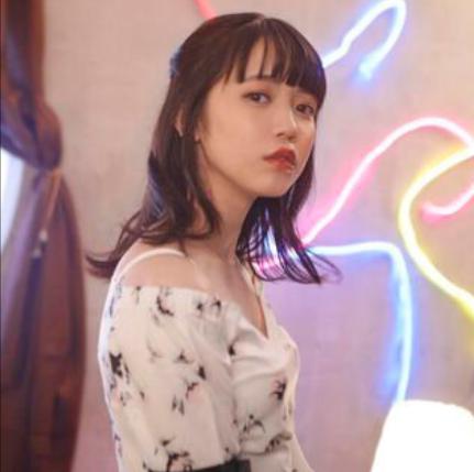 愛嬌抜群の清楚系美人ちゃんはリアクション抜群でガチで好きなっちゃいそう！ｗ