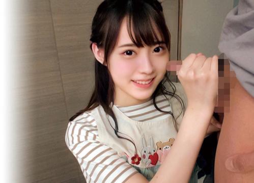 エロかわいい保育士さんはM男に乳首を吸わせながら搾乳手コキでしごきまくるｗ