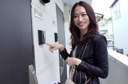 痴女に特化された究極美熟女がM男のへなちゃこち〇ぽに悶絶グラインド！ｗ