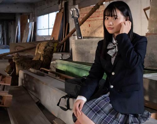 制服JKが廃墟でうろうろしてたらホテルでもベッドの上でもない場所で6人から囲まれまわされちゃう！ｗ