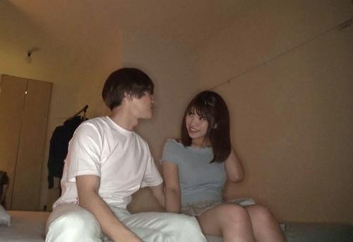 元カノとのハメ撮り盗撮動画を見たら痙攣失神する程、イキまくってるＳ級美女だった！