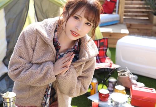 【VR】ソロキャンしてた美人人妻のテントに入り込んで野外の密着セックスでムラムラ解消！ｗ