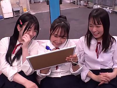 《マジックミラー号》バリカワ女子高生さん赤面しながらデカチンで感じまくり最後に膣内射精が激シコっすｗｗｗ