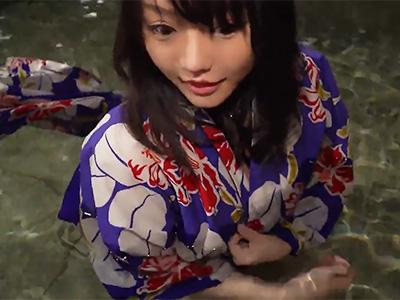 《人妻×巨乳》妻が温泉旅館で背徳の快楽に溺れ大きな胸を愛撫されながら何度もイキまくる姿がたまらない！