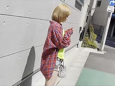 〖ギャル×素人〗細身でめっかわな金髪素人GALさんオモチャ責め＆フェラからの子宮ガン突きでイキまくるｗｗｗ