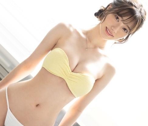 【宮下玲奈】祝！デビュー1年！美少女から少し大人になって進化したテクでいろんなSEXに挑戦！