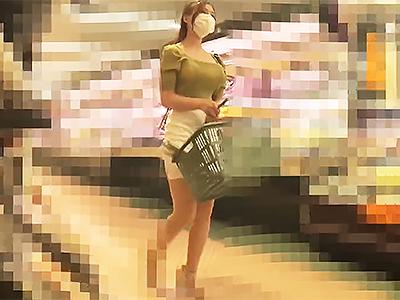 〖人妻×レイプ〗ヤバイ男に尾行され自宅で犯された巨乳人妻さん他人棒生挿入で膣奥フルボッコされ膣内発射で犯されるｗｗｗ