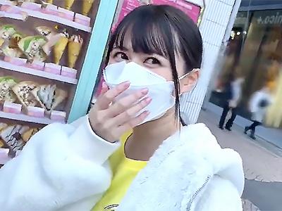 《素人ナンパ》彼氏いない歴3ヶ月のバナナジュース屋の巨乳BODY店員さん連れ込んでナマパコ膣内射精が最高ｗｗｗ
