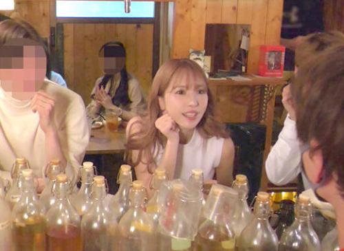 【巨乳】『こんな所で…しないでしょ？？』三上悠亜がグラビア撮影中に更衣室で即ハメされるドッキリセックス！？！