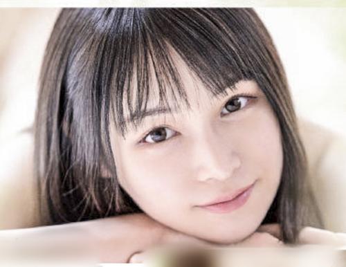 『緊張してます…』国宝級20歳美少女が圧倒的スタイル美乳&桃尻でグラドル卒業のAVデビュー❤︎