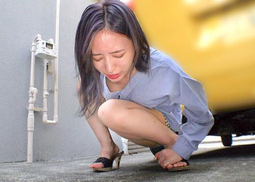 【露出】『もうダメ我慢できない…❤︎』人混みの中ビクビク震えてイキまくってしまう素人美少女と野外羞恥お散歩❤︎❤︎