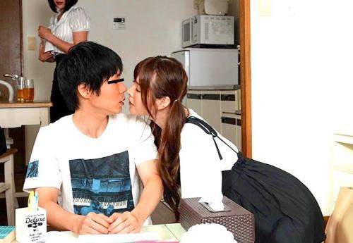 『ワタシの全部をあげる❤︎』彼女が研修で不在にするタイミングで性欲爆発！可愛すぎる彼女の親友とNTR❤︎