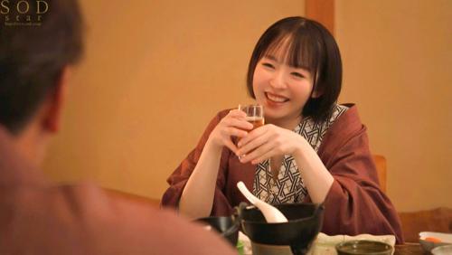 出張先の温泉旅館相部屋NTR 彼氏とののろけ話を聞いてくれた上司と魔が差し…相性抜群で朝までやりまくる 西元めいさ