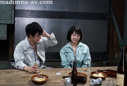 美巨乳Gカップ第3弾！！初本格NTR作品！！ パートタイムNTR 工場で屈強な男の肉体に溺れた妻 上白美央