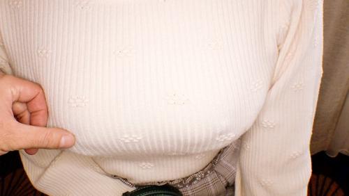 妻の妹36歳 性欲旺盛な義理の兄から容赦なく大量中出し。背徳感で抵抗できず無責任SEXに没頭。野外即尺も強要される個人撮影
