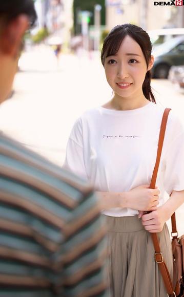 マジックミラー号「無料エステ体験！」の募集に来た女子の全身をヌルテカオイルマッサージ 地味な見た目とは裏腹に何度も激イキする隠れ巨乳女子！