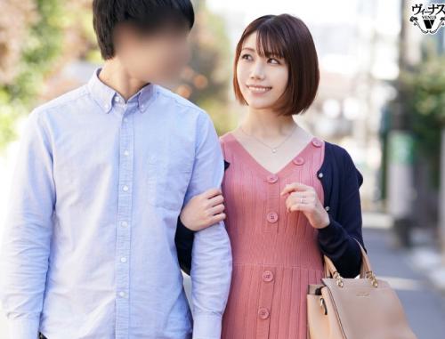 上京した息子と月に1度の遠距離相姦 今月もまた私はあの子に抱かれに行く―。 弘川れいな