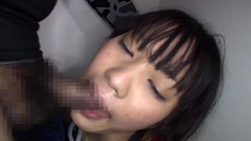 接客中に顔を紅潮させながら感じまくるバイト娘 9 夏バイト限定SP～プール監視員、サーフショップ、民宿、ビアガーデン～