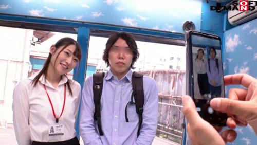 マジックミラー号ユーザー様体験乗車会で宣伝部の中山琴葉が真心こめてアテンド！男優気分のユーザー様方を止められない中山ちゃんはタジタジのまま中出し祭りに突入！