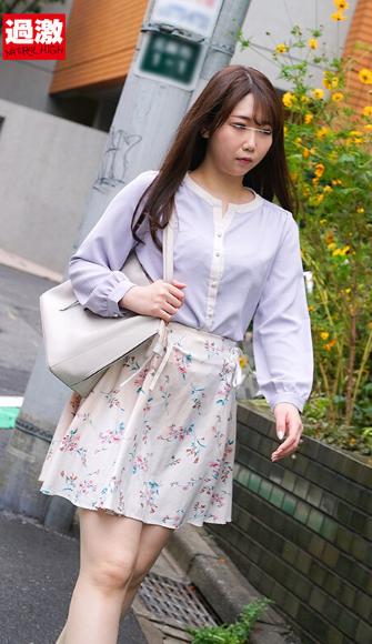 中出し寸前に抵抗して抜けたチ○ポを何度もぶち込まれイキ狂いだす女の腰を押さえつけ逃がさない鷲掴み膣奥射精4 色白美尻女
