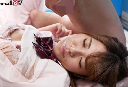マジックミラー号 女子○生×センズリチ○ポ ドキドキ相互オナニー鑑賞会 自らの手でヌメヌメに仕上げた未熟マ○コに目の前でシコッた勃起チ○ポを挿入！ 4名全員大量顔射フィニッシュ！