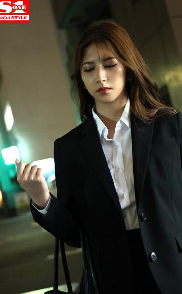 嫉妬に狂った愛人のエグい杭打ちピストンにどハマり…都合の良いオンナのはずが快楽沼へ引きずり込まれた僕 七ツ森りり