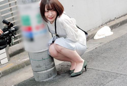 素人美少女とリモコンバイブお散歩ーSN区編ー「もう我慢できません…//」人混みの中ビクビク震えてイキまくってしまう女子たち！人生初の羞恥プレイでまさかのエロスイッチオン！車移動中も窓全開放で大胆カーオナニー！最後は近くのスタジオで心行くまで生セックス！