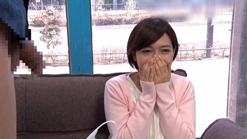 マジックミラー号「早漏に悩む男性の暴発改善のお手伝いしてくれませんか？」街中で声をかけた押しに弱い心優しい社会人1年目のお嬢さんが敏感チ●ポを励まし互いに何度も気持ちよくなる連続射精SEX！！4
