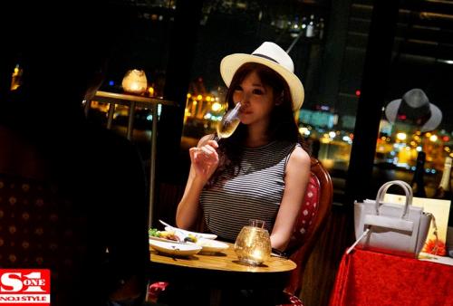 盗撮リアルドキュメント！明日花キララがイケメンナンパ師に引っ掛かって、SEXまでしちゃった一部始終。