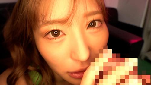催淫ハーブ屋の美人店員は性欲剥きだしチ○ポ中毒！焚いて吸って気づいたら金玉スッカラカンになるまで無限マラ喰い 百永さりな