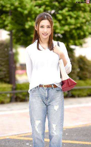 厳選真正中出し！素人美女7名が生SEXで何度も激イキ絶頂して、そのまま真正中出し 240分！