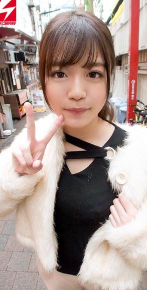 東京ど真ん中、新宿で粘って見つけた逸材娘たち！ 芸能人級シロウト美少女をイカセまくって超・失・禁！べっぴん女子のはしたないオシッコアクメ！ エロ過ぎるbefore（ナンパ時の可愛い時）とafter（お漏らし下品絶頂）をご覧あれ！