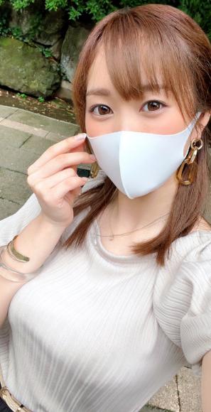 【ツイ○ャス配信女子大生】癒しの天使（21歳）サポーター2万人級！巨乳ライバー 撮影マネと配信後のホテルでハメ撮り中出し