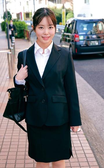 就活に疲れたかわいい素人娘限定！イケメン添い寝リフレでストレス解消してみませんか！？男の温もりを感じながらの密着腕枕お悩み相談！最高のメンタルケアで心も体もリラックス…綺麗な美男子の顔を見つめているだけで発情してしまった美少女から思わずキス…