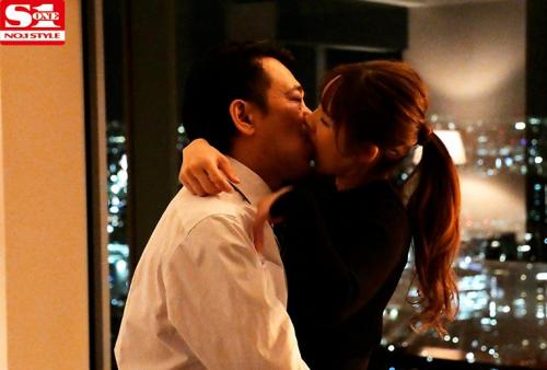 交わる体液、濃密セックス 完全ノーカットスペシャル はやのうた