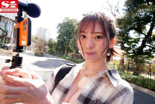 こんな綺麗なお姉さんがドMな僕をめちゃくちゃ射精させるため我が家にやって来た！ 楓ふうあ