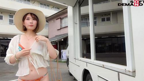 続・マジックミラー号 ミラー号から降りてきた素人女性のま○こが乾く前にスタッフが再ナンパ！ホテルに連れ込みおかわりセックス！からの「ハメたまま交渉」で中出しできたプライベート映像 水着美女編2021
