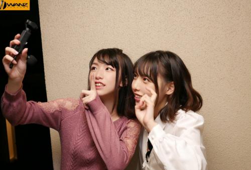 お前らチ○ポ洗って待っとけよ！ M男クンの自宅にいきなり家凸！ W小悪魔SEXデリバリー！！ 白桃はな 花狩まい