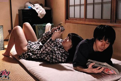 両親が旅行でいない二日間、幼馴染に欲望剥き出しでハメまくった中出し記録。 石原希望