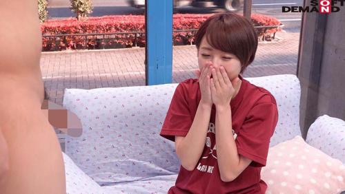 マジックミラー号「童貞くんのオナニーのお手伝いしてくれませんか…」スポーツに本気で打ち込む体育大学の女子生徒が 童貞くんを赤面筆おろし！