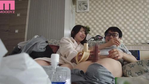 えぇー、本当に、ココで…男潮吹いちゃうの！！？ デートの最中、声を出しちゃいけない誰にもバレちゃいけないギリギリの状況で強●射精・男潮吹き小悪魔焦らしお姉さん 葵いぶき