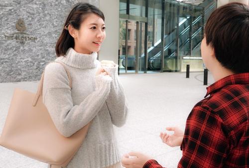 産後処女限定 超絶ベロチュウと全身リップで濃密接吻！舌を熱烈に絡ませ本気汁が溢れた奥様は禁断の処女喪失中出しSEX