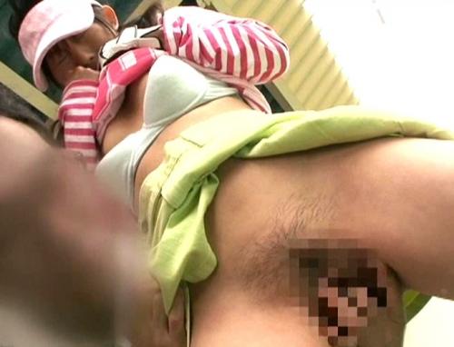 拒めず、逃げず、声も出せない 感度良好女子 4