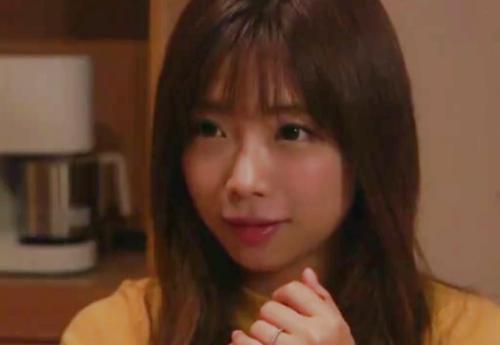 《紗倉まな》美人の若妻が逃亡犯に襲われ中出しされる！終わりの見えない陵辱の日々を最近ロングヘアになった紗倉まなが熱演！